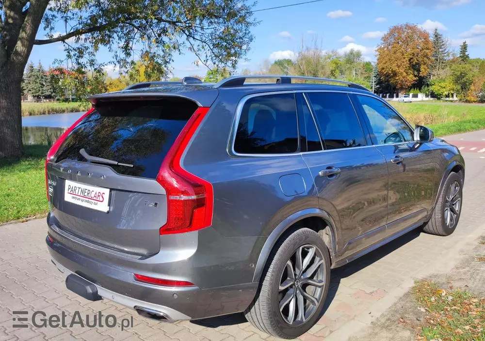 VOLVO XC 90 T6 AWD Geartronic Momentum