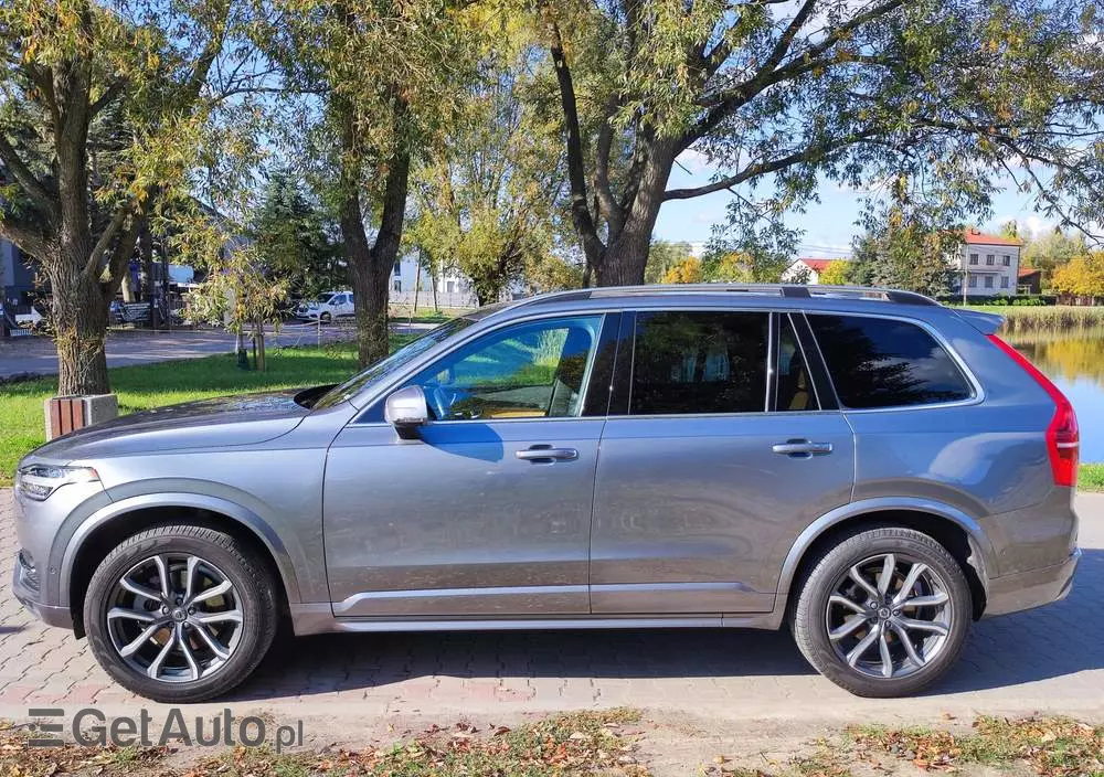 VOLVO XC 90 T6 AWD Geartronic Momentum