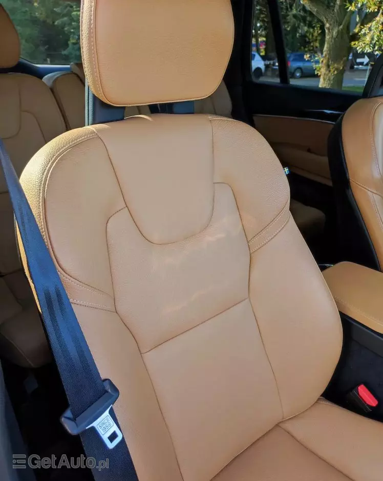 VOLVO XC 90 T6 AWD Geartronic Momentum