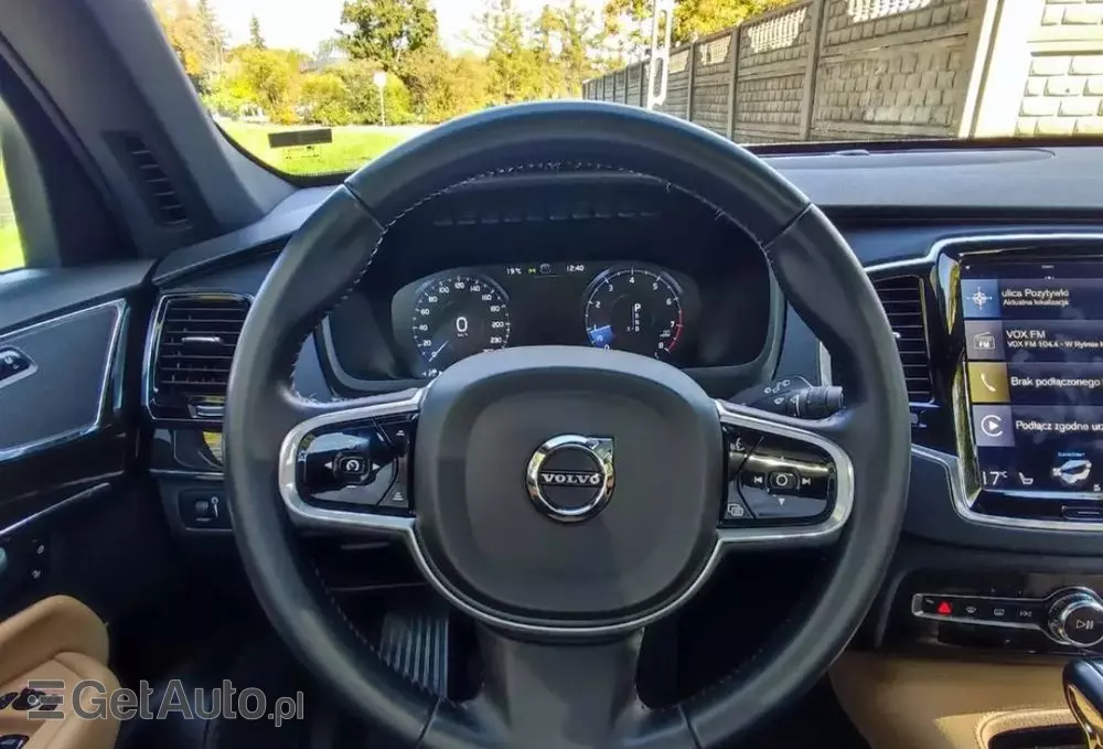 VOLVO XC 90 T6 AWD Geartronic Momentum