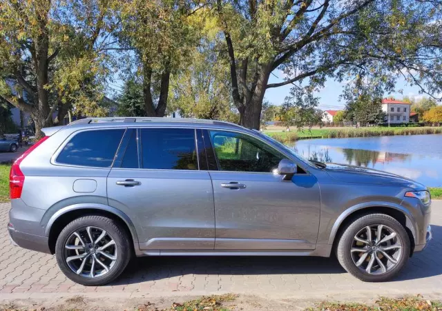 VOLVO XC 90 T6 AWD Geartronic Momentum