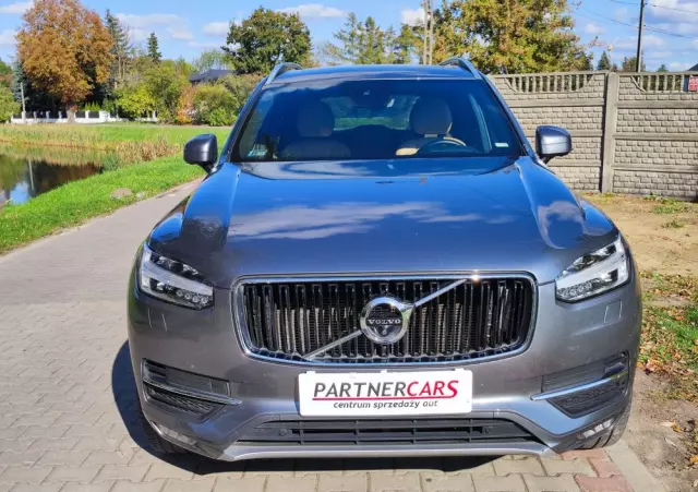 VOLVO XC 90 T6 AWD Geartronic Momentum