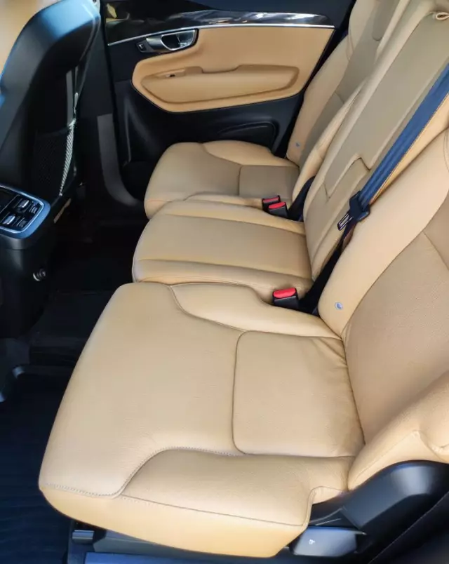 VOLVO XC 90 T6 AWD Geartronic Momentum