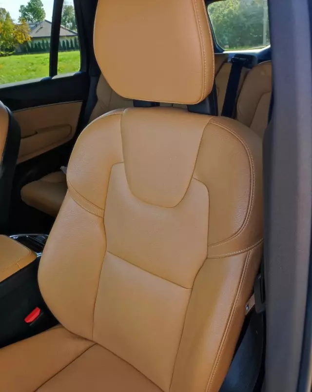 VOLVO XC 90 T6 AWD Geartronic Momentum