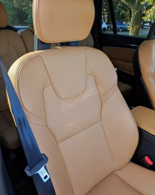 VOLVO XC 90 T6 AWD Geartronic Momentum