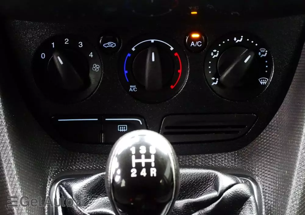 FORD Tourneo Connect 1.5 TDCi Trend