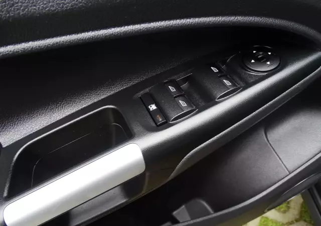 FORD Tourneo Connect 1.5 TDCi Trend