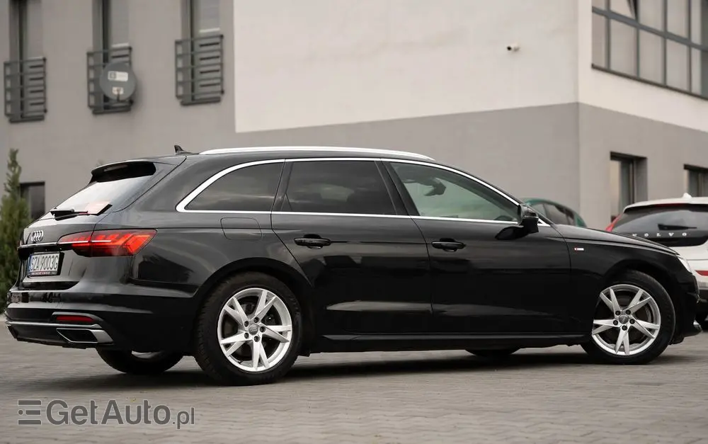 AUDI A4 Avant 35 TDI S tronic advanced
