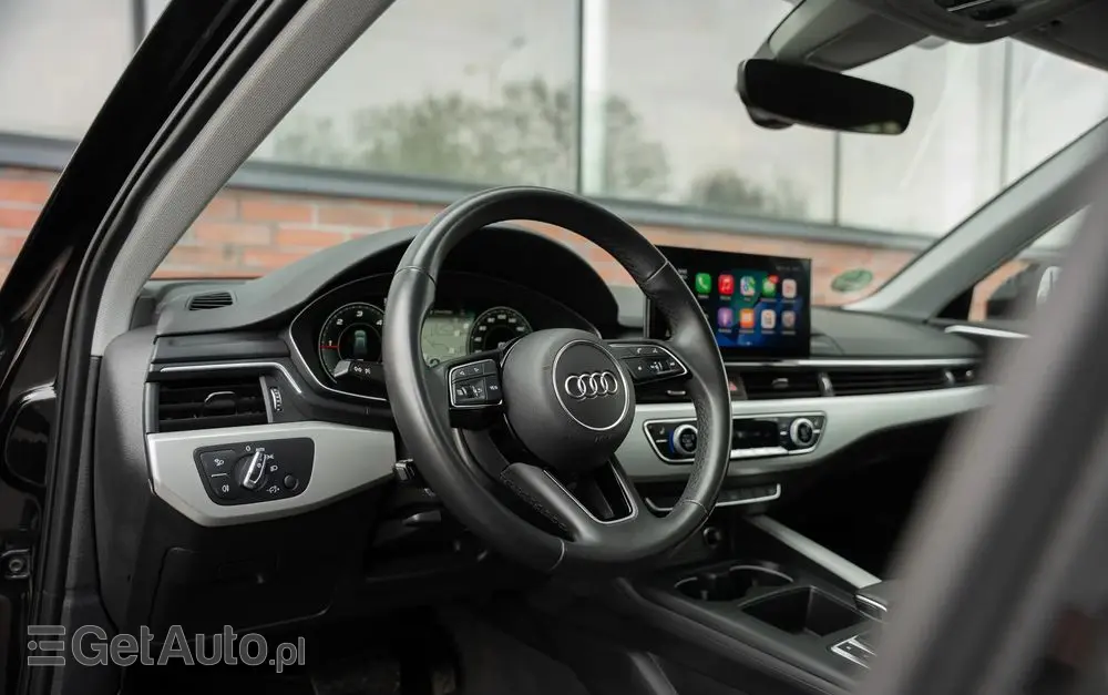AUDI A4 Avant 35 TDI S tronic advanced