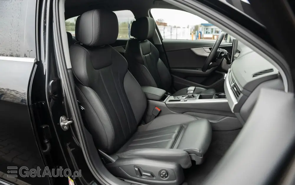 AUDI A4 Avant 35 TDI S tronic advanced