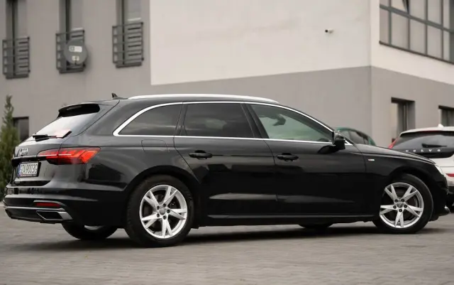 AUDI A4 Avant 35 TDI S tronic advanced
