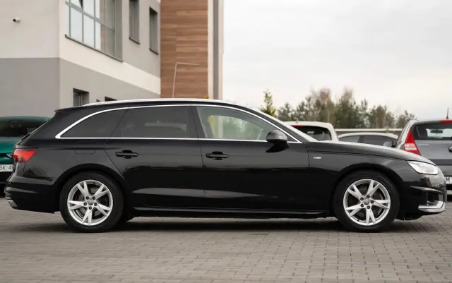 AUDI A4 Avant 35 TDI S tronic advanced