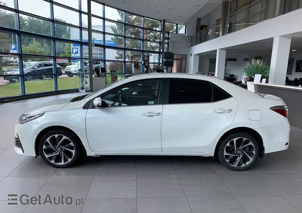 TOYOTA Corolla 1.6 Prestige