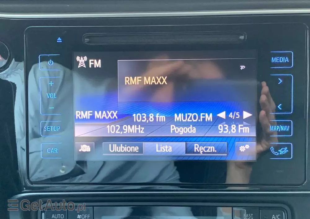 TOYOTA Corolla 1.6 Prestige