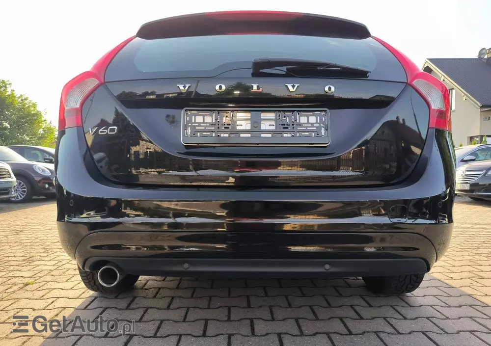 VOLVO V60 D2 Drive-E Dynamic Edition (Kinetic)