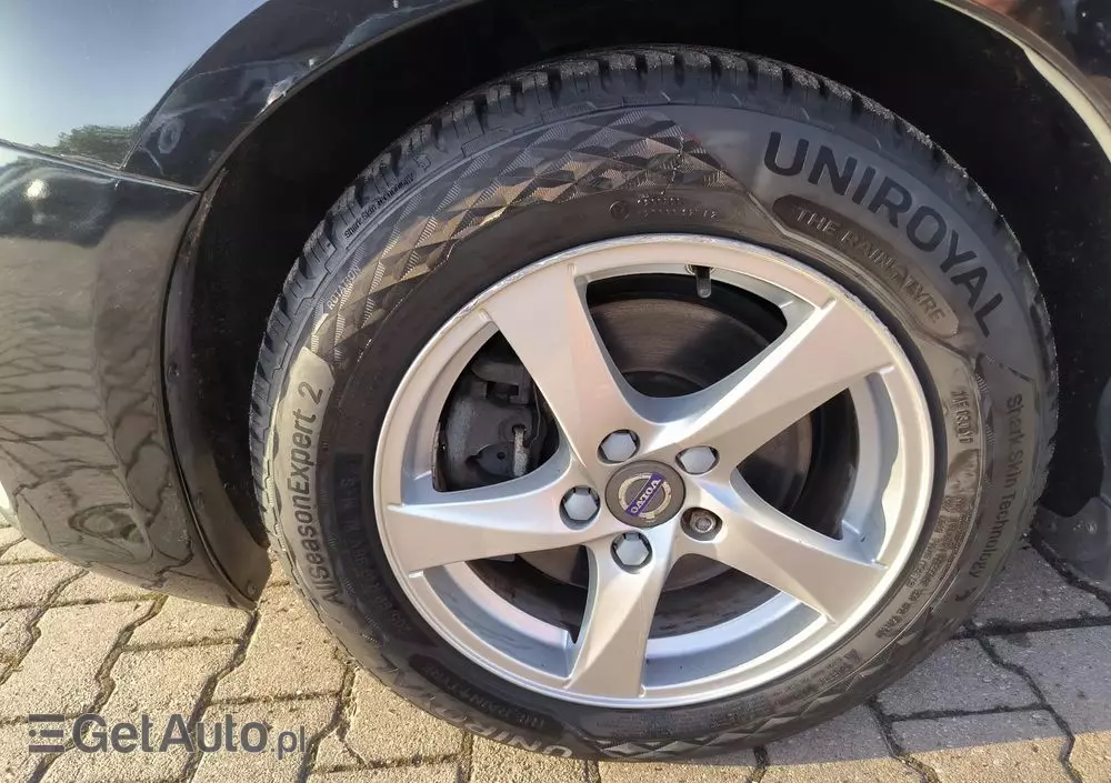 VOLVO V60 D2 Drive-E Dynamic Edition (Kinetic)