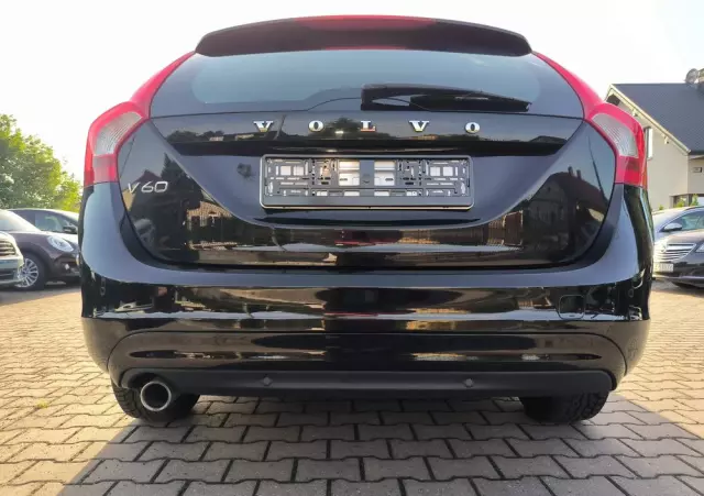 VOLVO V60 D2 Drive-E Dynamic Edition (Kinetic)