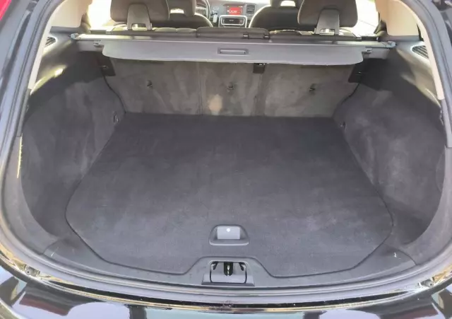 VOLVO V60 D2 Drive-E Dynamic Edition (Kinetic)