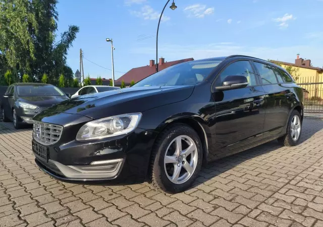 VOLVO V60 D2 Drive-E Dynamic Edition (Kinetic)
