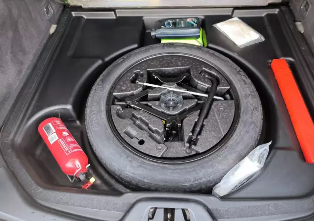 VOLVO V60 D2 Drive-E Dynamic Edition (Kinetic)