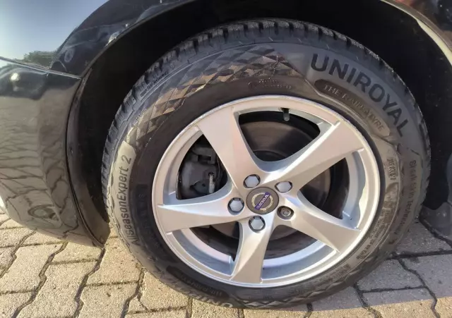 VOLVO V60 D2 Drive-E Dynamic Edition (Kinetic)