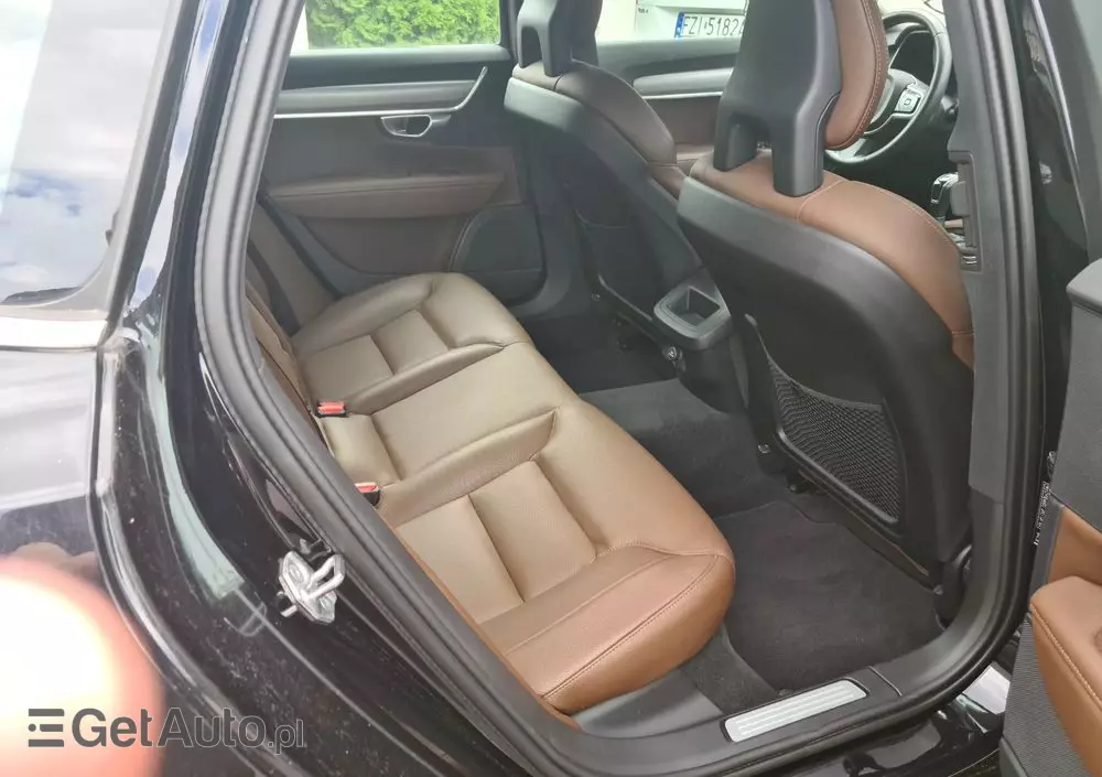 VOLVO S90 D3 Momentum