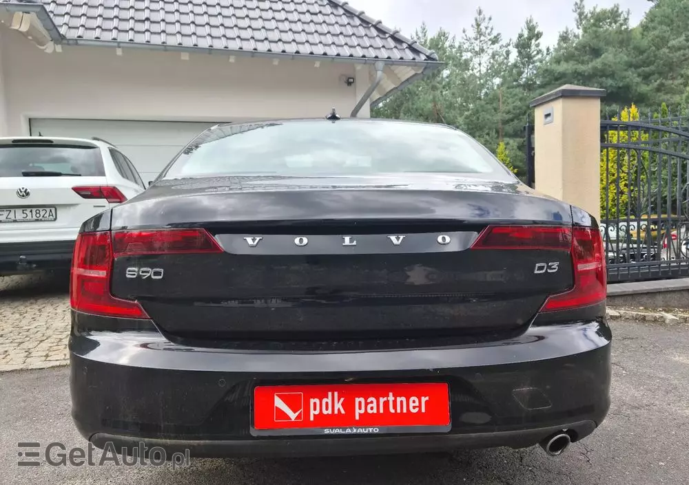 VOLVO S90 D3 Momentum