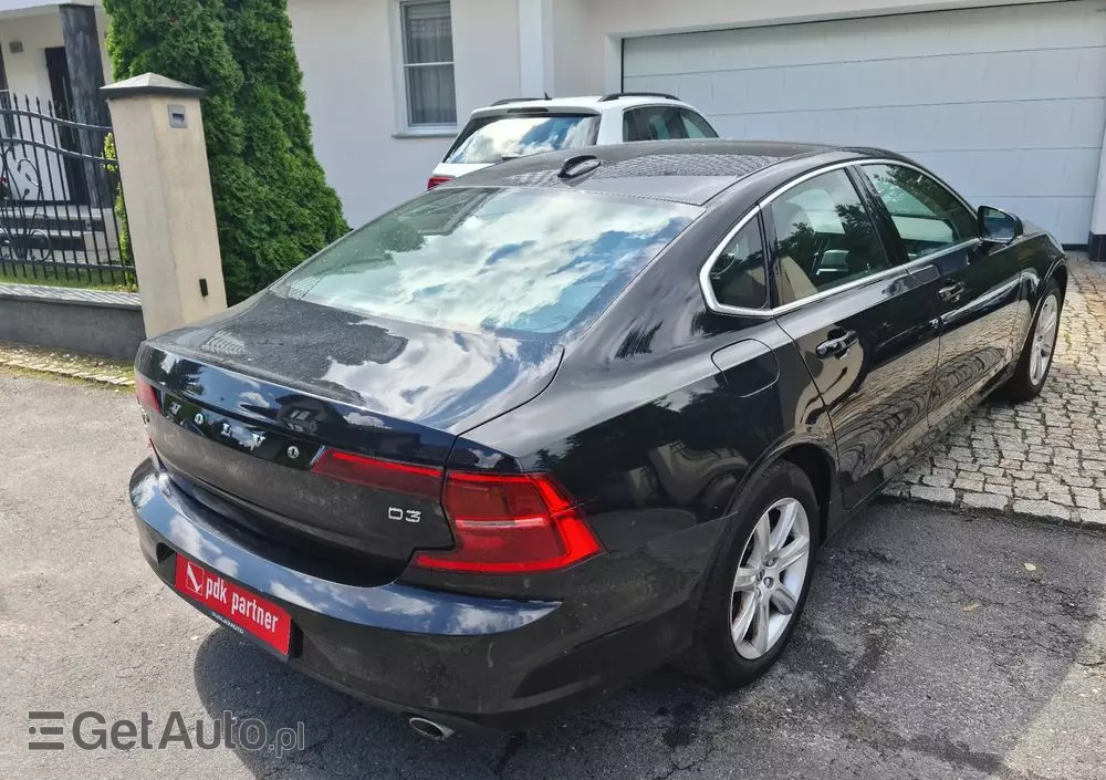 VOLVO S90 D3 Momentum