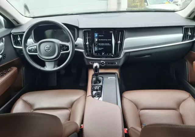 VOLVO S90 D3 Momentum