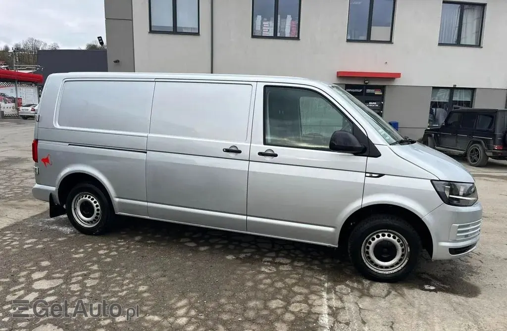 VOLKSWAGEN TRANSPORTER 