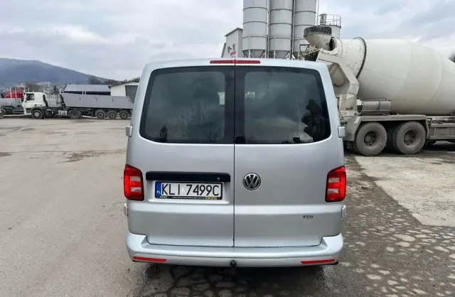 VOLKSWAGEN TRANSPORTER 