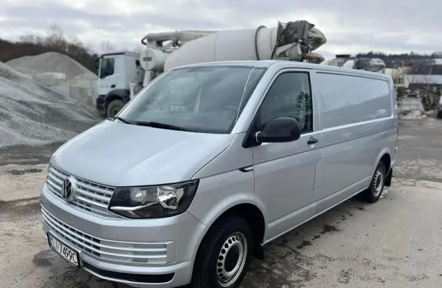 VOLKSWAGEN TRANSPORTER 