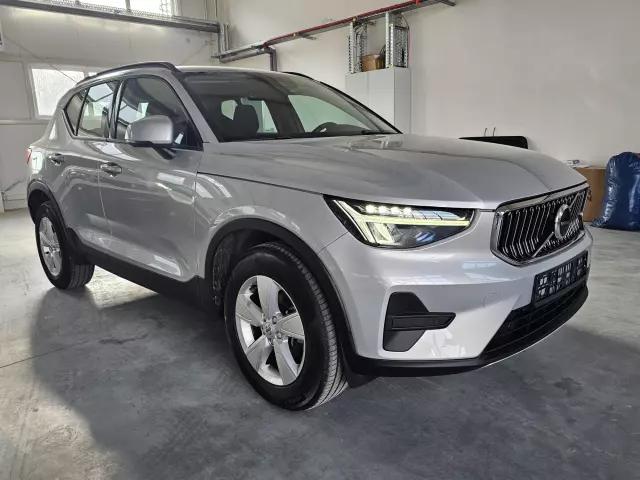 VOLVO XC 40 