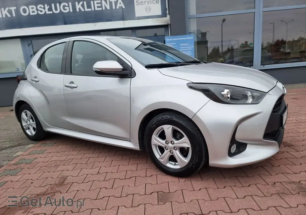 TOYOTA Yaris 1.5 Comfort