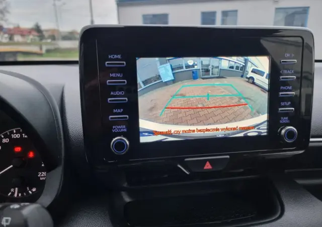 TOYOTA Yaris 1.5 Comfort