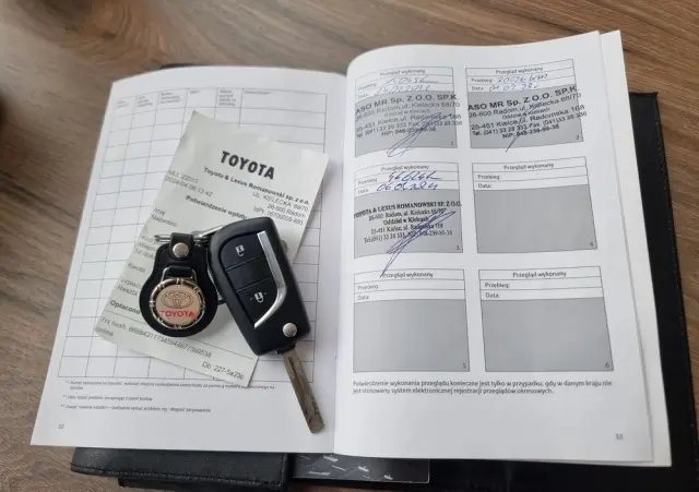 TOYOTA Yaris 1.5 Comfort