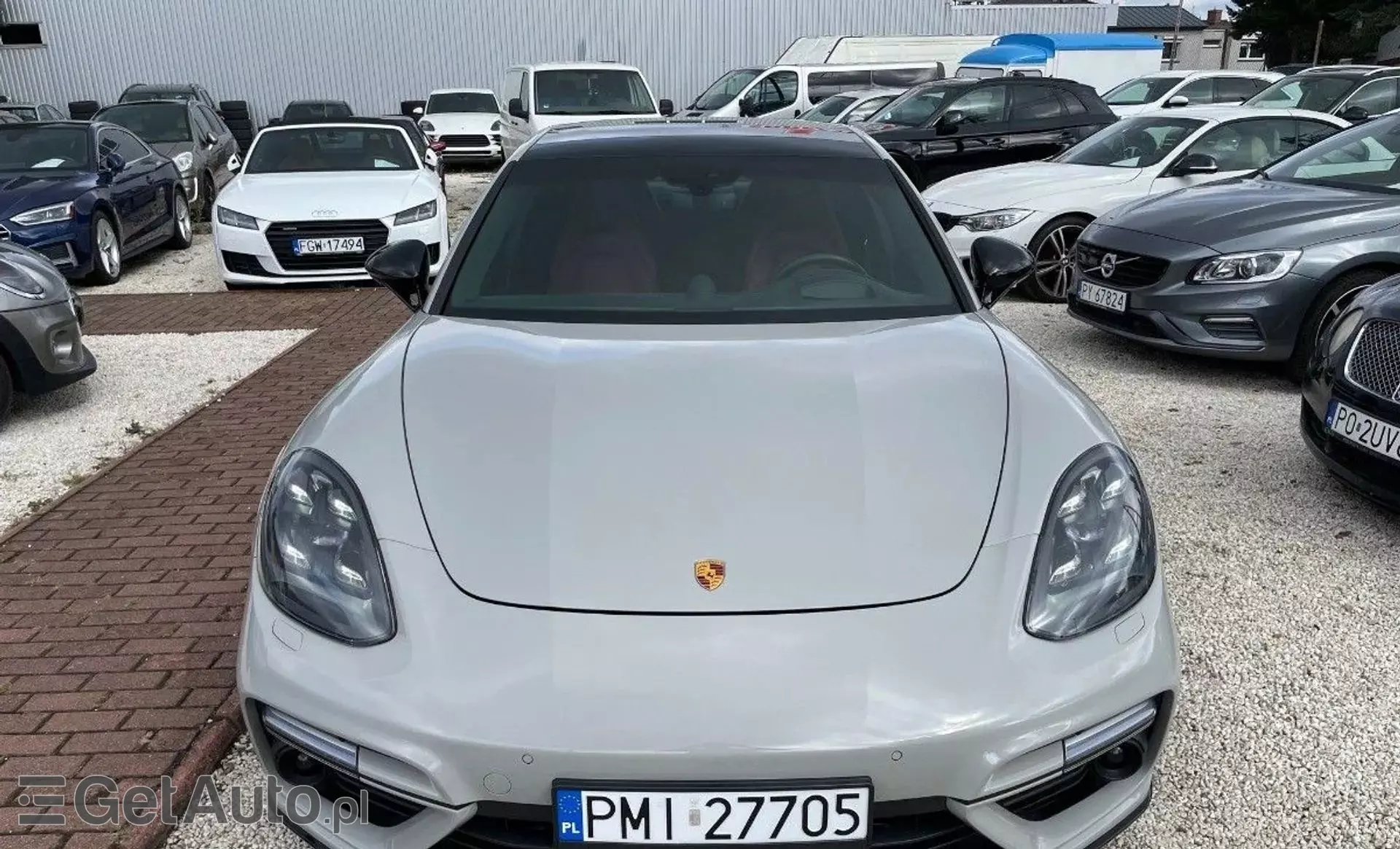 PORSCHE Panamera 