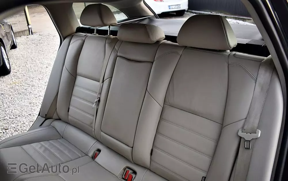 PEUGEOT 508 2.0 HDi Allure