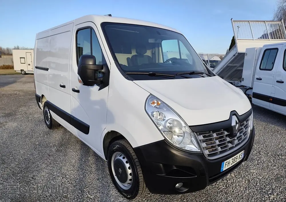 RENAULT Master 