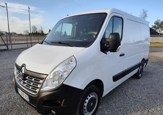 RENAULT Master 