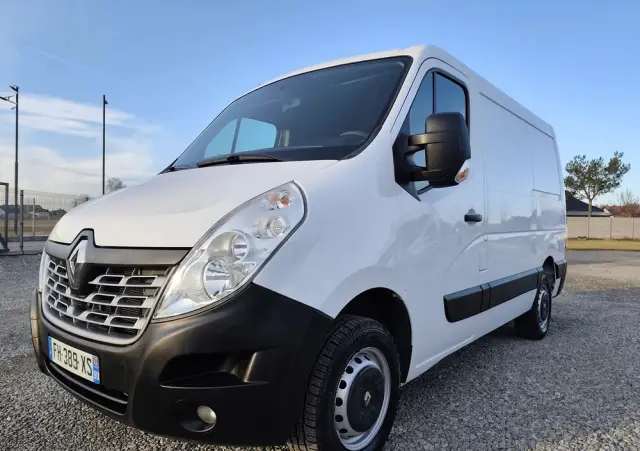 RENAULT Master 