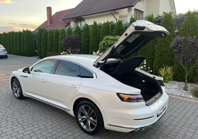 VOLKSWAGEN Arteon 