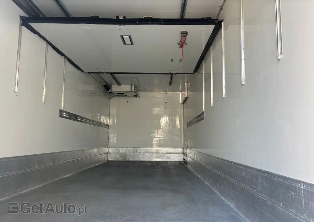 MERCEDES-BENZ MERCEDES ATEGO 1524,,1523,,1527,,1530,,1224,, 1530,,1624,,1623 KILKA  SZTUK CHLODNIA KONTENER PODWOZIE DO ZABUDOWY WYWROT 