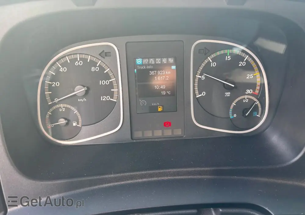 MERCEDES-BENZ MERCEDES ATEGO 1524,,1523,,1527,,1530,,1224,, 1530,,1624,,1623 KILKA  SZTUK CHLODNIA KONTENER PODWOZIE DO ZABUDOWY WYWROT 