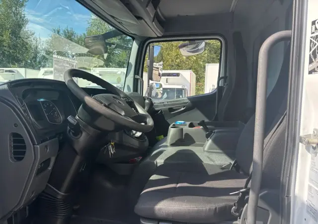 MERCEDES-BENZ MERCEDES ATEGO 1524,,1523,,1527,,1530,,1224,, 1530,,1624,,1623 KILKA  SZTUK CHLODNIA KONTENER PODWOZIE DO ZABUDOWY WYWROT 