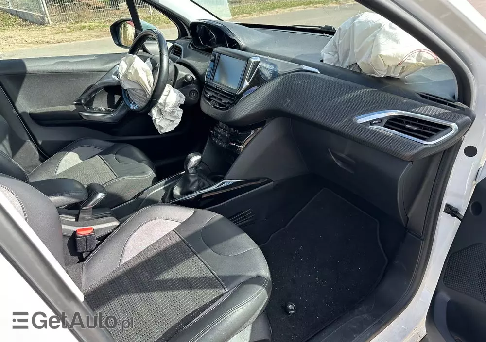 PEUGEOT 2008 1.2 Pure Tech Allure S&S