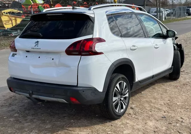 PEUGEOT 2008 1.2 Pure Tech Allure S&S