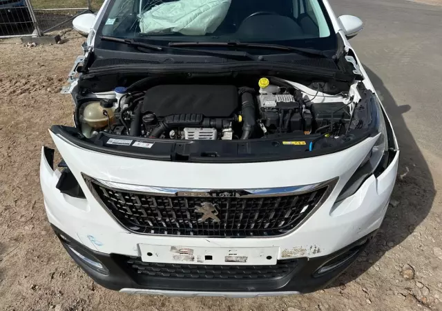 PEUGEOT 2008 1.2 Pure Tech Allure S&S