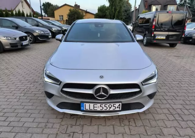 MERCEDES-BENZ CLA 180 d Shooting Brake 8G-DCT Edition 2022