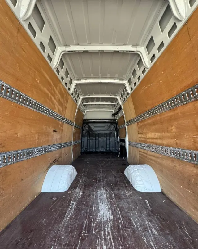 IVECO 70c18 72c17 65c15 50c17 50c15 35c15 35c14 